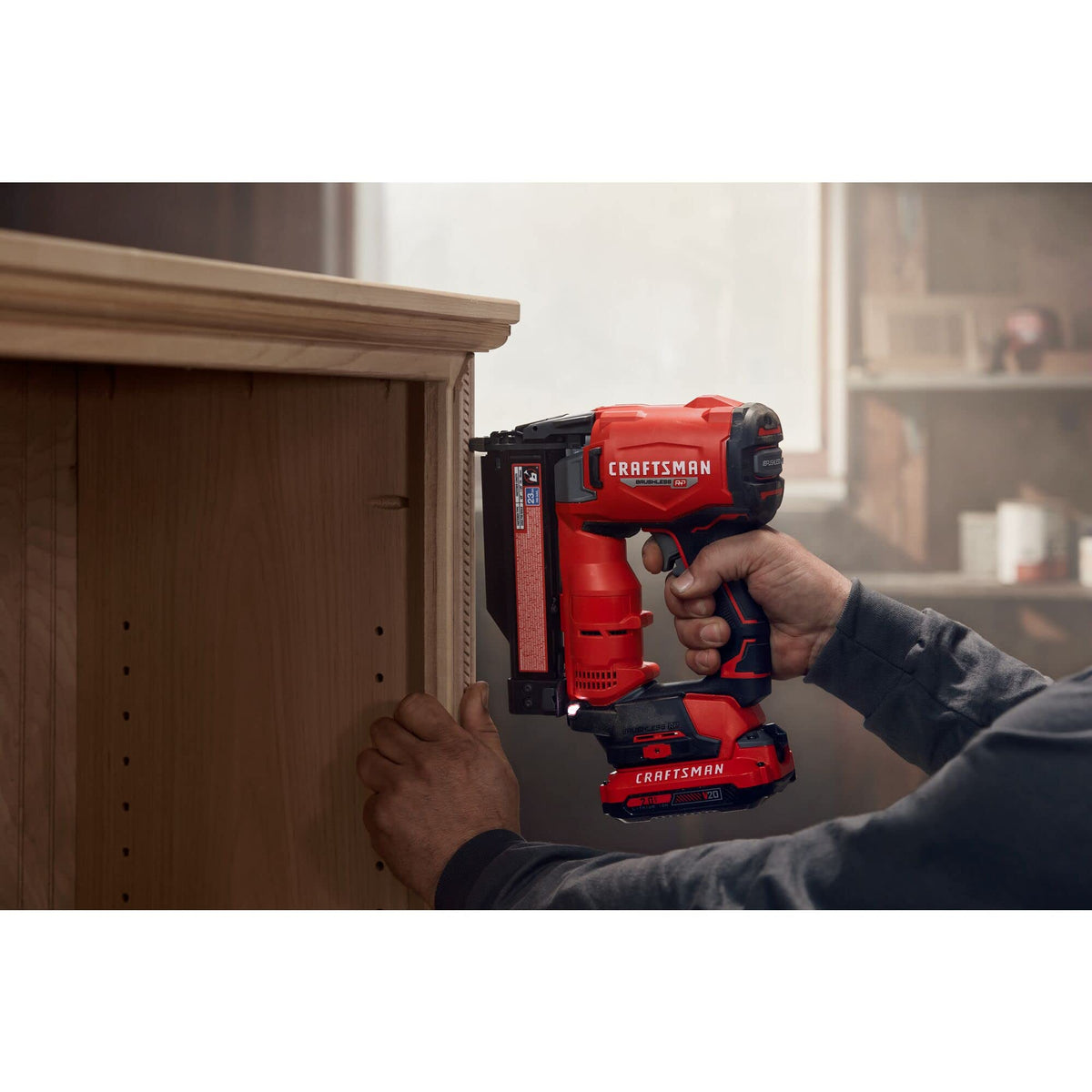 Cordless 23 Gauge Pin Nailer Kit D824541