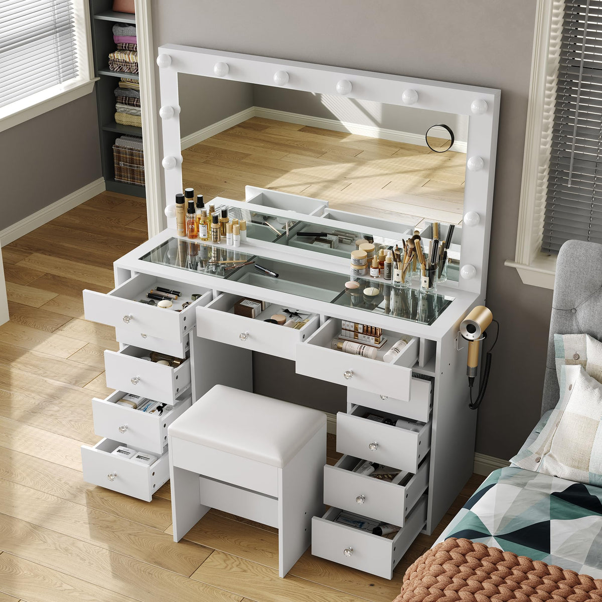 White Vanity Desk with Mirror and Chair T61437