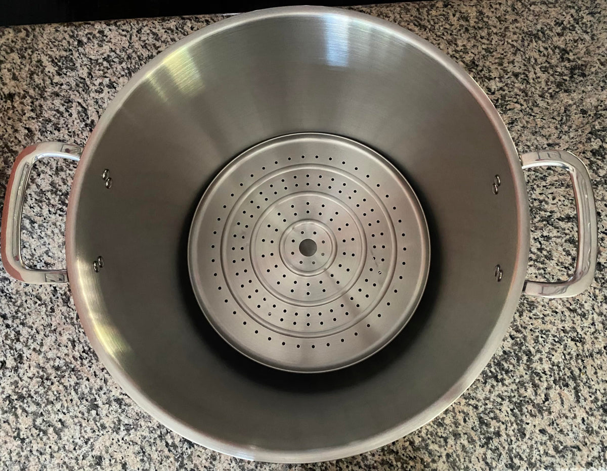 Stainless Steel 60-qt Stockpot with Steaming Rack J3075